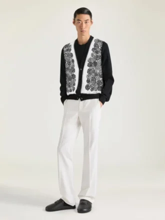 Çiçek Desenli Pamuklu Örgü Hırka